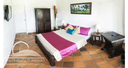 Ref.1001  Espectacular Hotel Campestre Cerca al Parque del Cafe. 